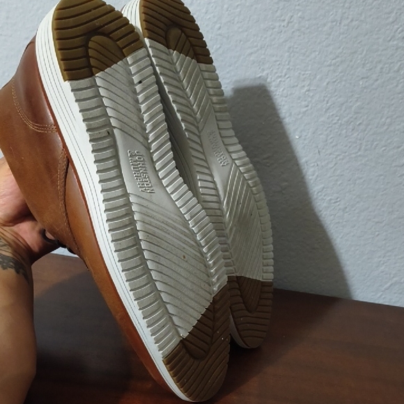 Johnston Murphy Brown Leather Chukka Boots - Picture 4 of 5